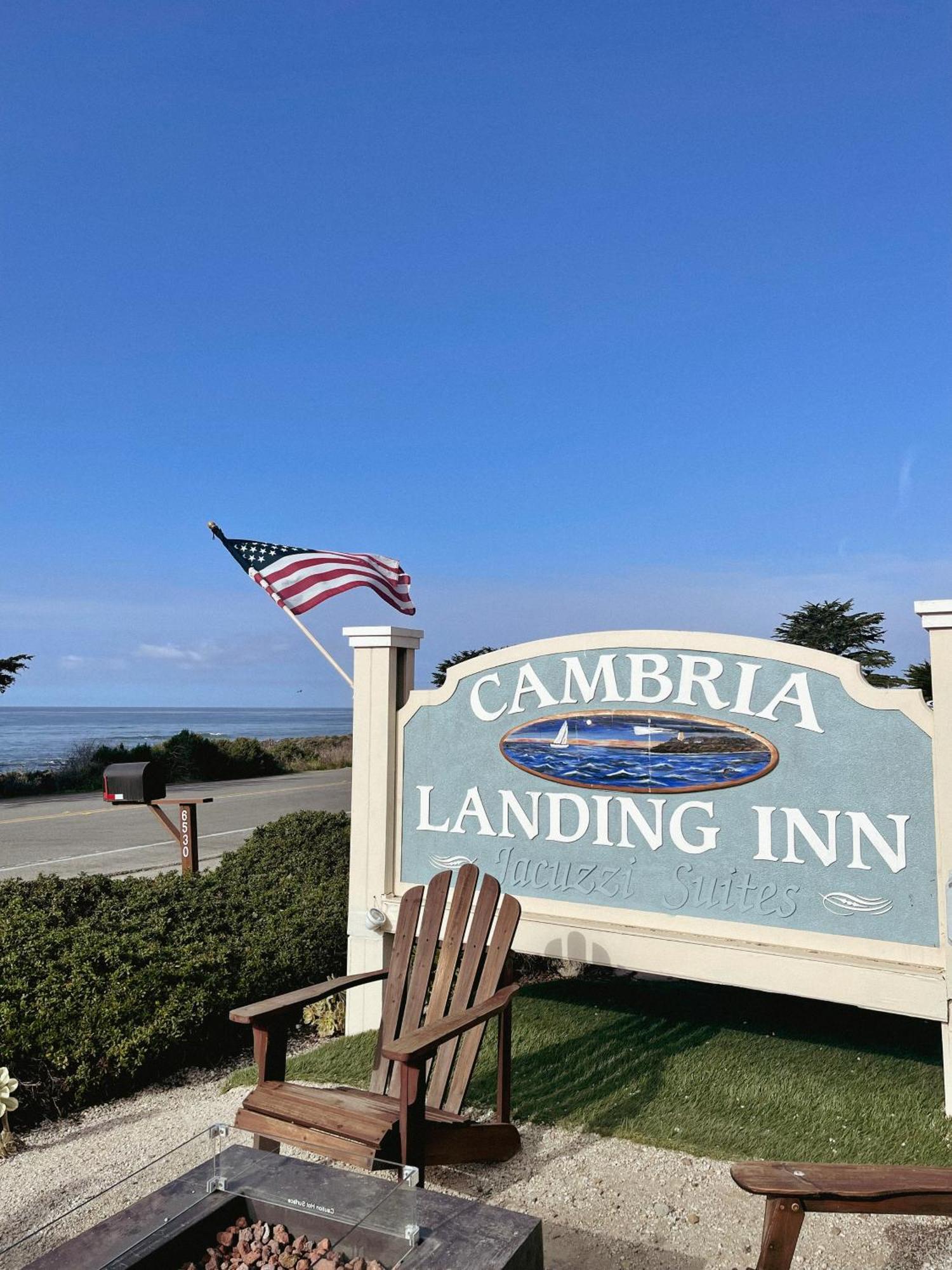 Cambria Landing Inn And Suites Exterior foto